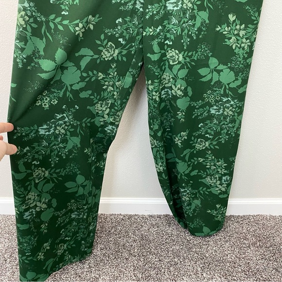Baltic Born Freya Halter Jumpsuit Emerald Green Floral Print Women’s XL - Picture 4 of 9